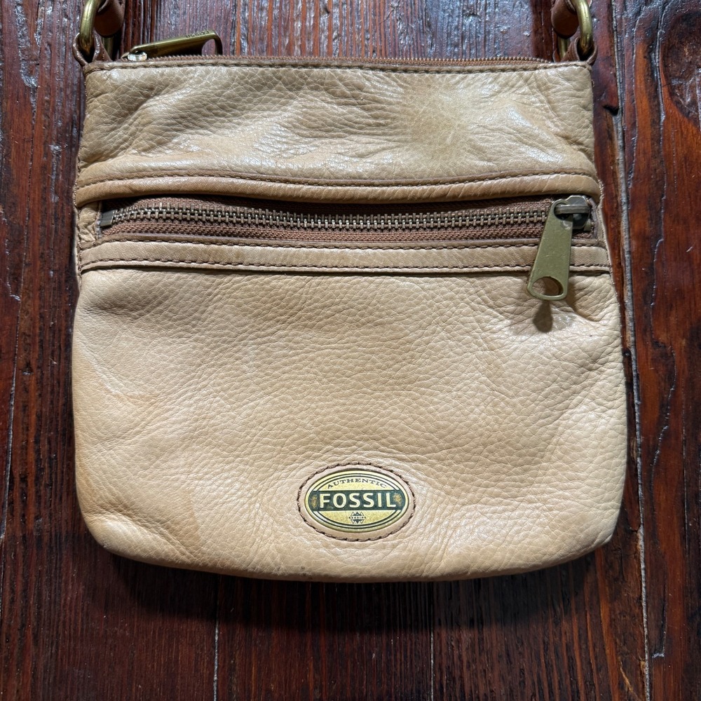 Fossil Crossbody Cowhide Leather Bag Purse Zip Tan Y2K ***READ***‎